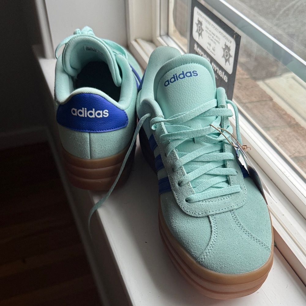Adidas Aqua and Blue Sneakers